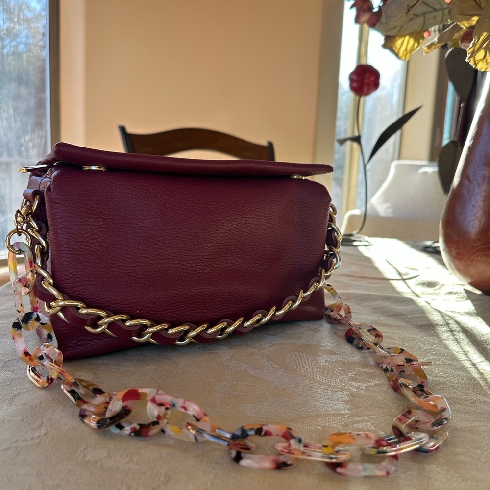 Isadora Made in Italy Burgandy Italian Leather Satchel Acry Chain Crossbody Bag - Picture 3 of 9